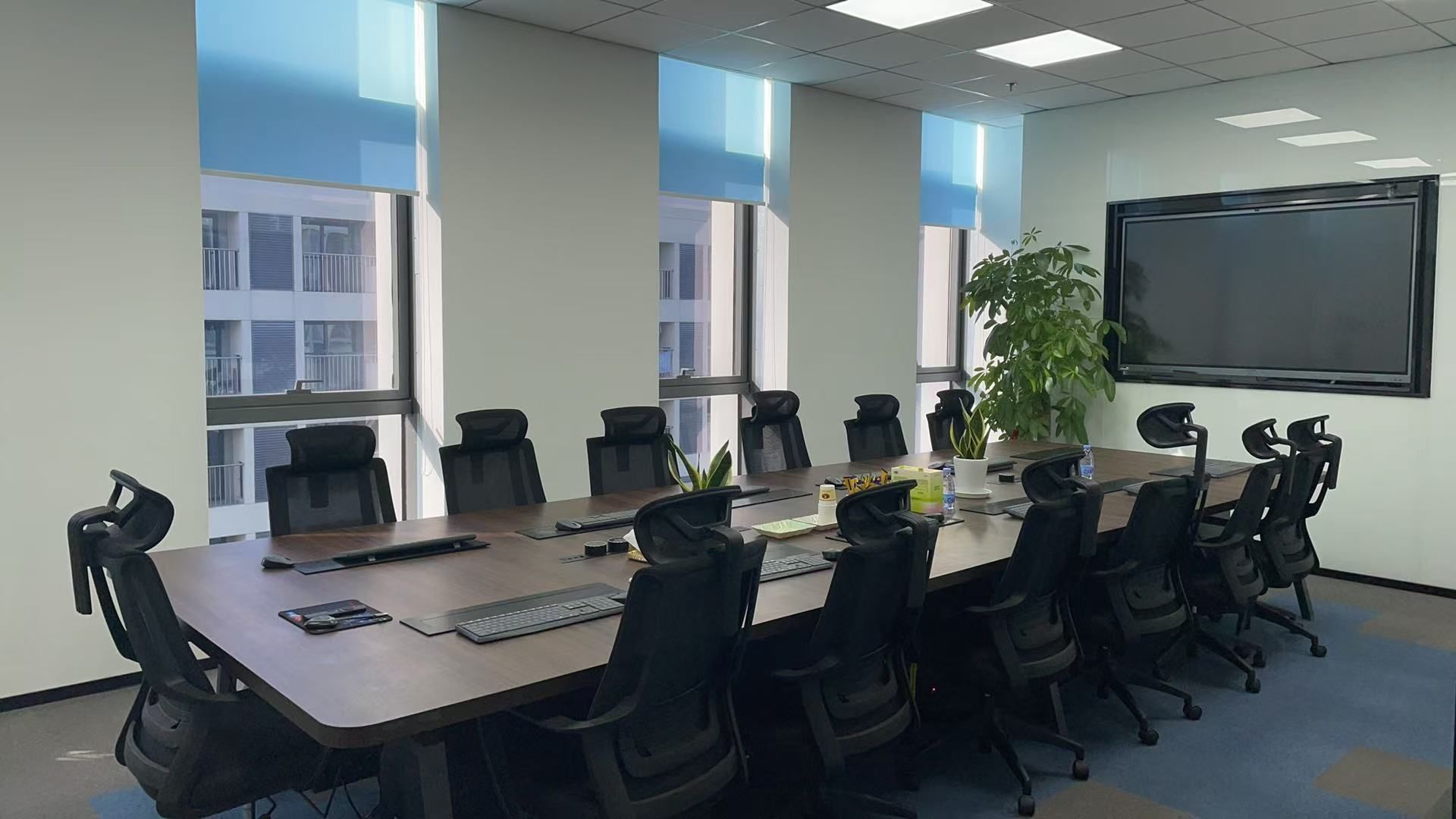 y7cw.jpg